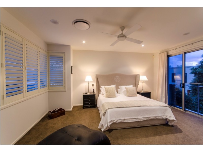 3/17 Marseille Court, Sorrento QLD 4217