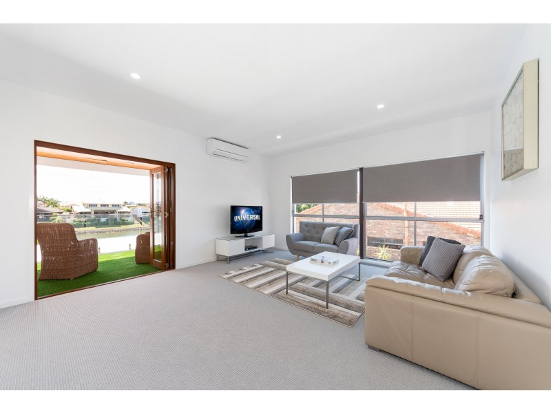 12 Claymore Crescent, Sorrento QLD 4217