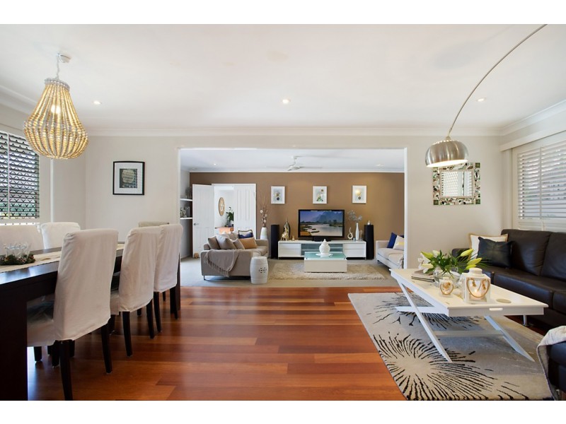 6 Tain Court, Sorrento QLD 4217