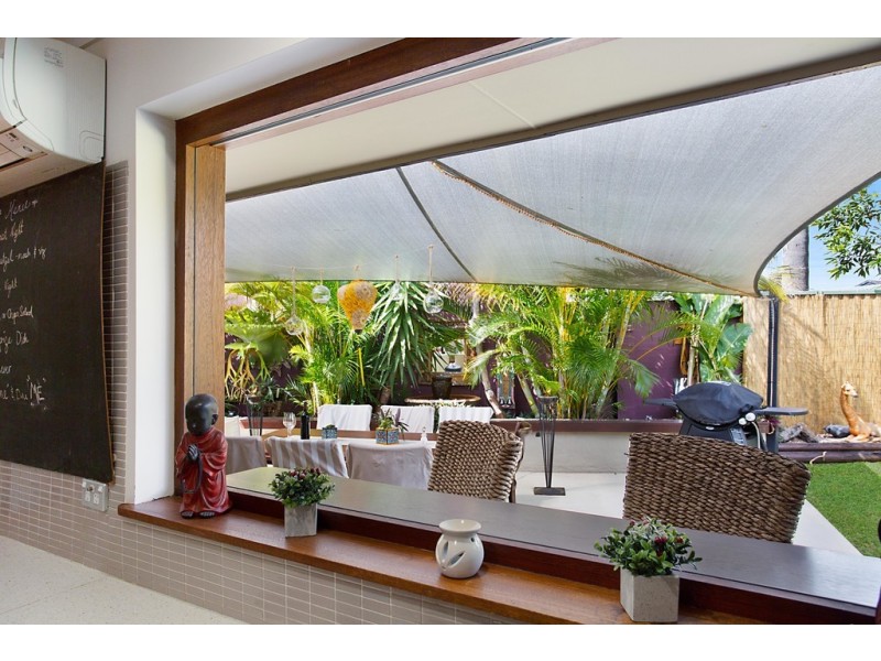 6 Tain Court, Sorrento QLD 4217