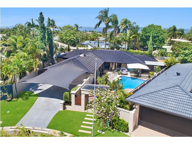 6 Tain Court, Sorrento QLD 4217