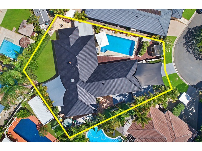 6 Tain Court, Sorrento QLD 4217