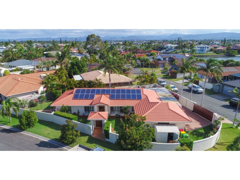 47 Claymore Crescent, Sorrento QLD 4217