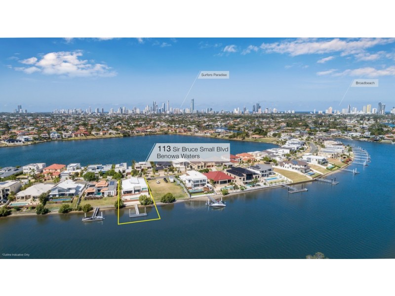 113 Sir Bruce Small Boulevard, Benowa Waters QLD 4217