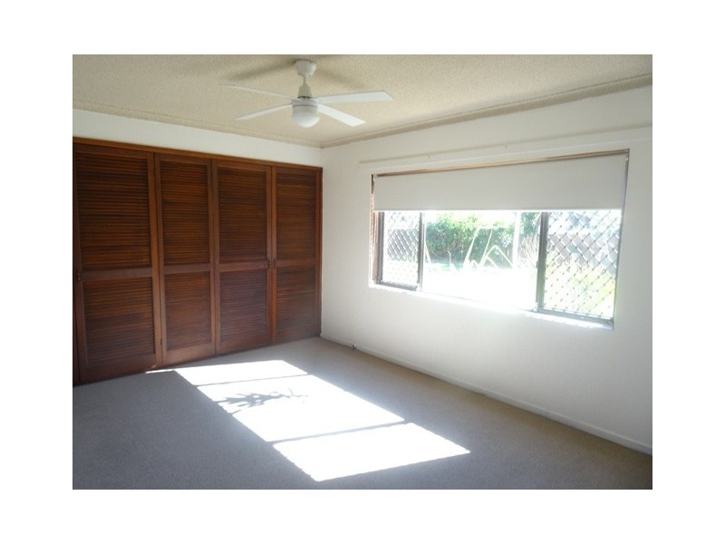 2/19 Seashell Ave, Mermaid Beach QLD 4218