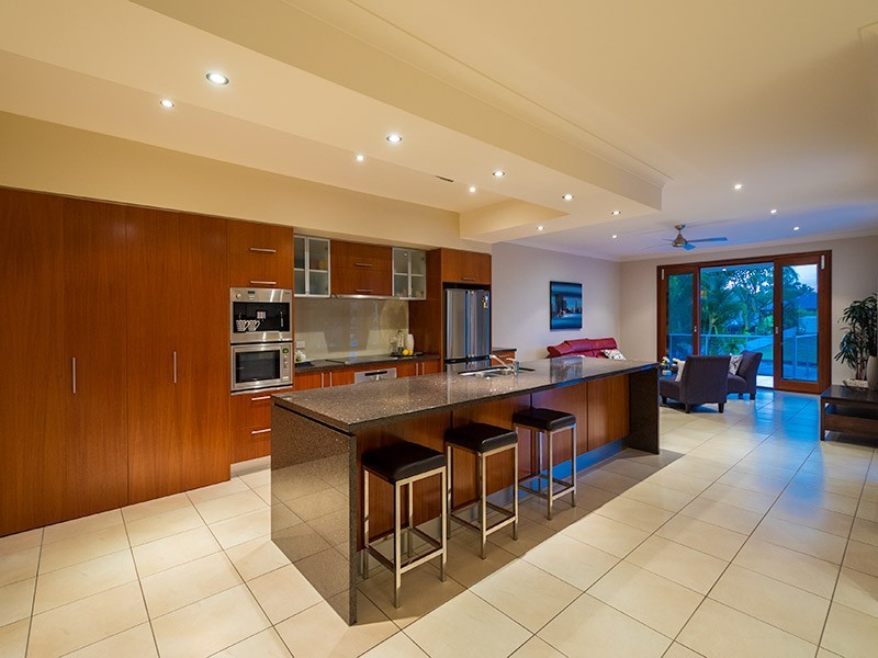 48 Charolais Crescent, Benowa Waters QLD 4217