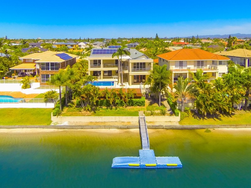 48 Charolais Crescent, Benowa Waters QLD 4217