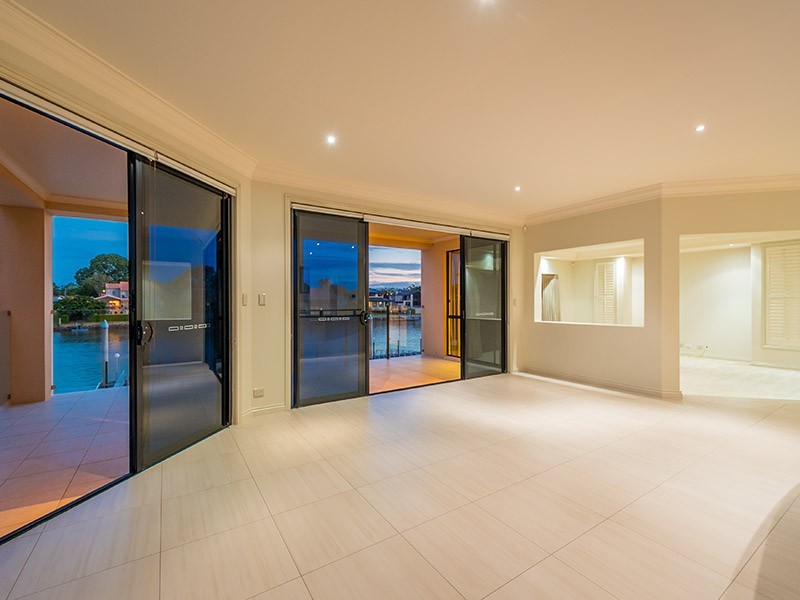 143 Sir Bruce Small Boulevard, Benowa Waters QLD 4217