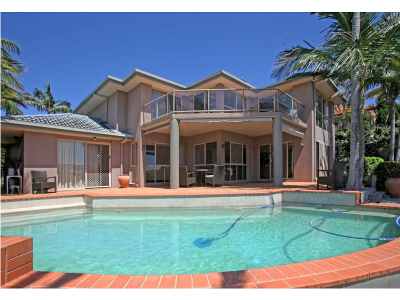75/40 Cotlew Street East, Southport QLD 4215