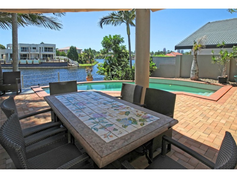 75/40 Cotlew Street East, Southport QLD 4215