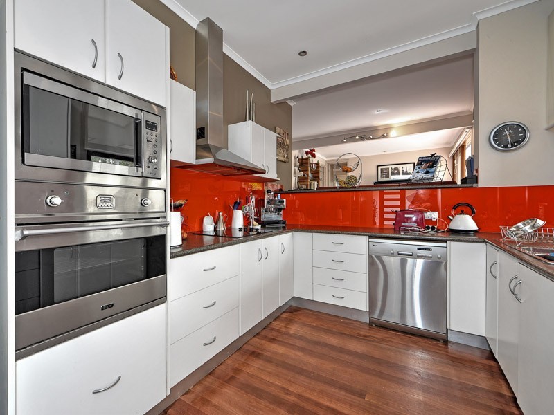 92 Yangoora Crescent, Ashmore QLD 4214