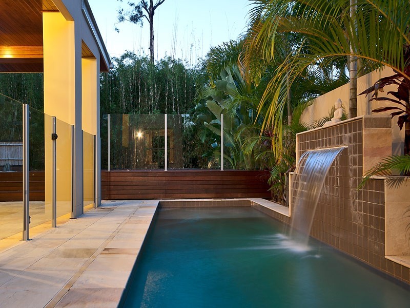 1017 Lakeview Terrace, Benowa QLD 4217