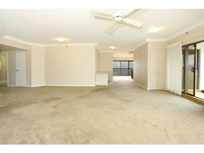 92 ‘Atlantis West’ 2 Admiralty Drive, Surfers Paradise QLD 4217