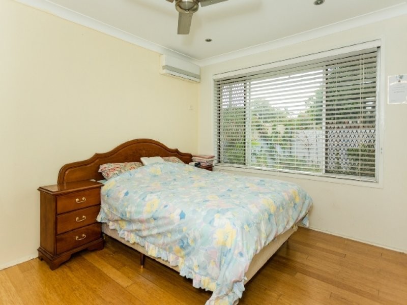 14 Caprice Ct, Mermaid Waters QLD 4218
