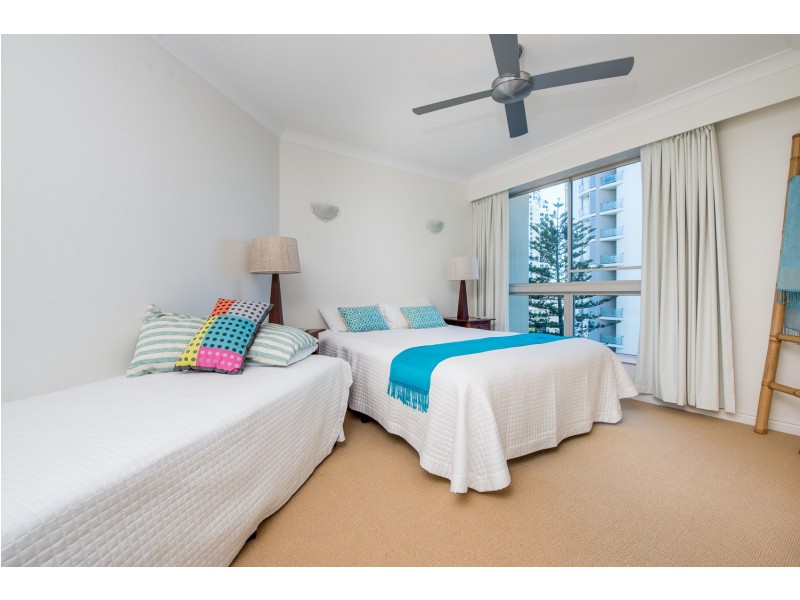 25 ‘Oceana on Broadbeach’ 100 Old Burleigh Road, Broadbeach QLD 4218
