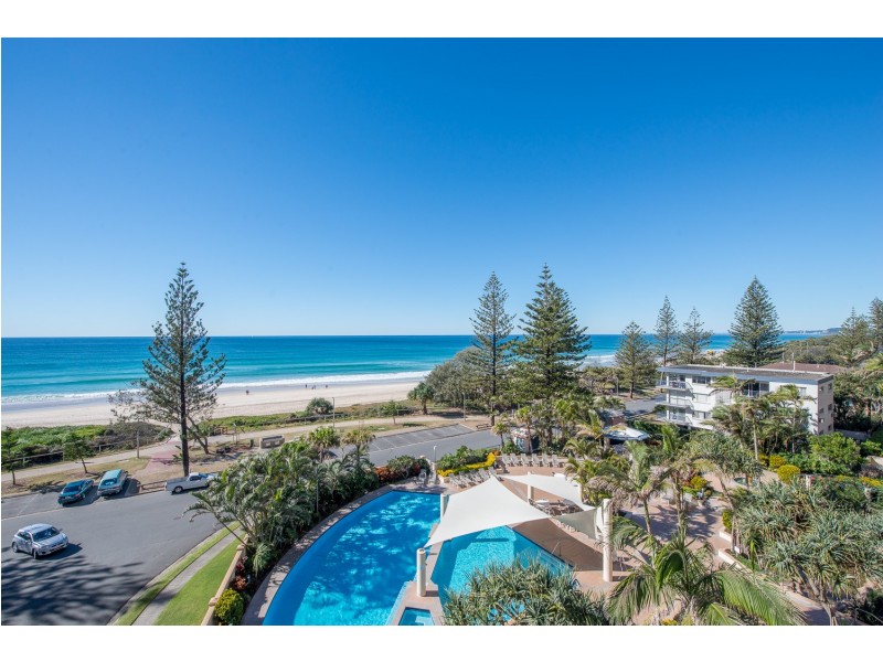 25 ‘Oceana on Broadbeach’ 100 Old Burleigh Road, Broadbeach QLD 4218