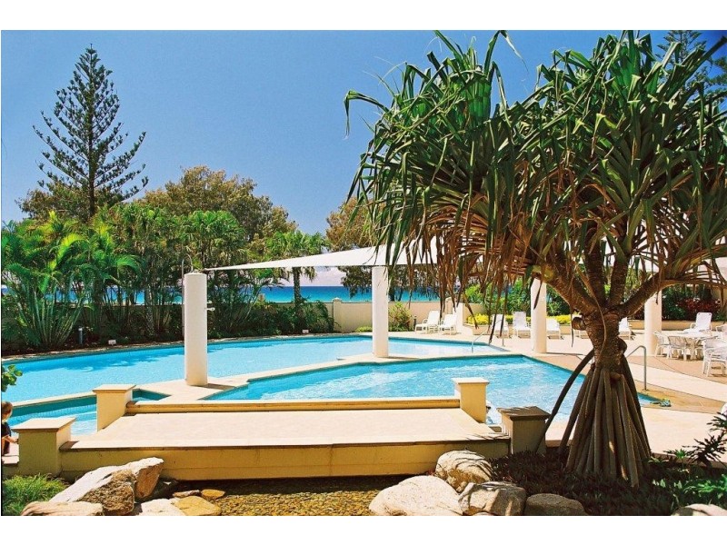 25 ‘Oceana on Broadbeach’ 100 Old Burleigh Road, Broadbeach QLD 4218