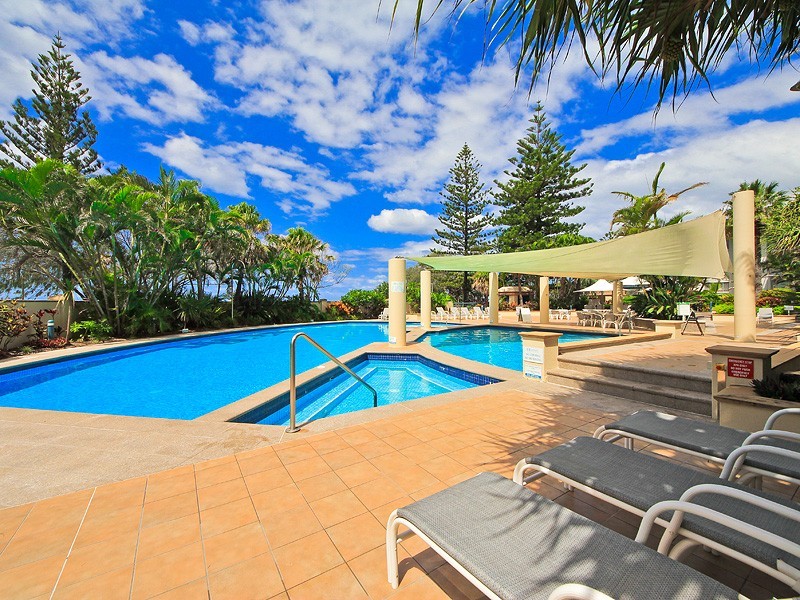 25 ‘Oceana on Broadbeach’ 100 Old Burleigh Road, Broadbeach QLD 4218