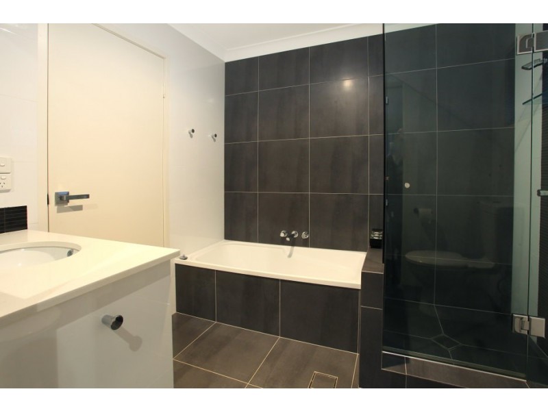 148 ‘Central Heights’ 31 Usher Avenue, Labrador QLD 4215