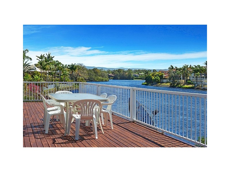 4 Warriewood Place, Robina QLD 4226