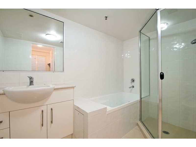 2502 ‘Longbeach’ 28 Northcliffe Terrace, Surfers Paradise QLD 4217