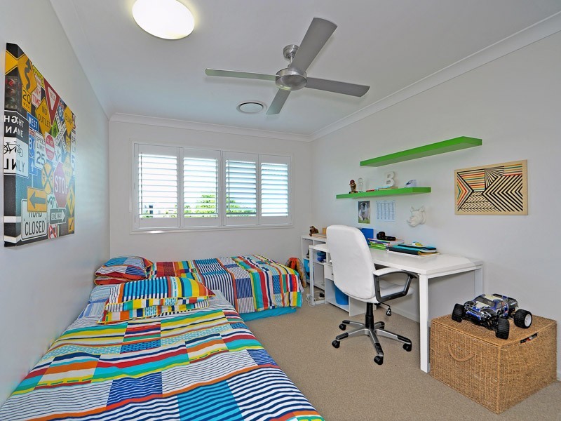 5001 Riverwood Grove, Benowa QLD 4217