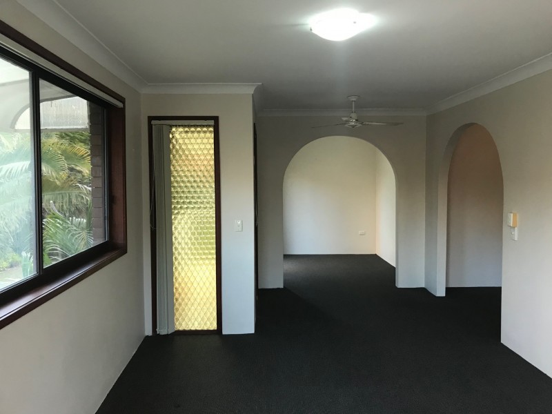 4/23 Britannia Avenue, Broadbeach QLD 4218