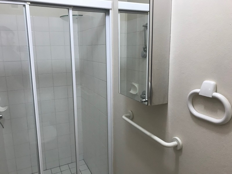 4/23 Britannia Avenue, Broadbeach QLD 4218