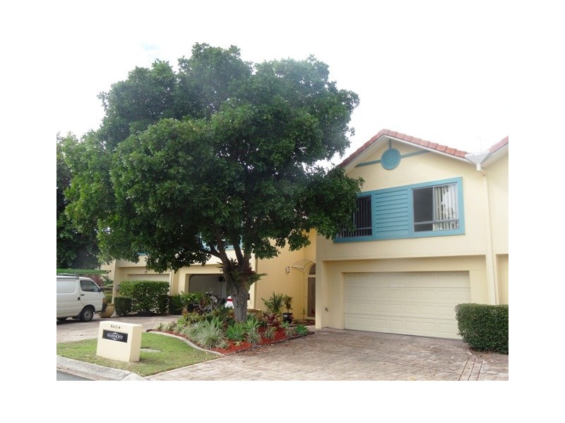 2/125 Santa Cruz Boulevard ‘Harmony’ Rhode Island, Clear Island Waters