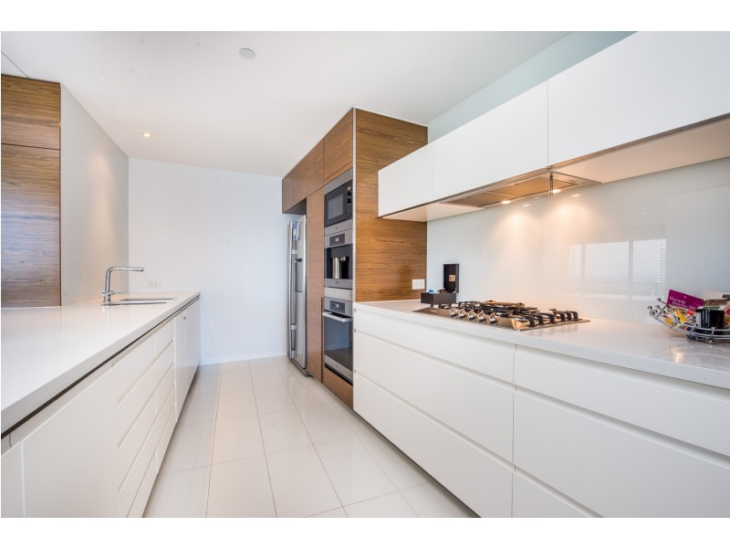 1706 ‘The Oracle’ 4 Charles Avenue, Broadbeach QLD 4218