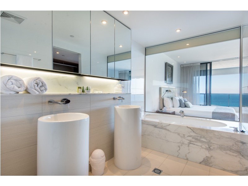 1706 ‘The Oracle’ 4 Charles Avenue, Broadbeach QLD 4218