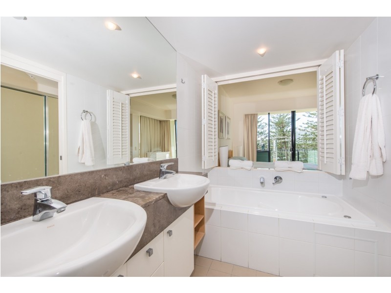 503 ‘Broadbeach on the Park’ 2685 Gold Coast Hwy, Broadbeach QLD 4218