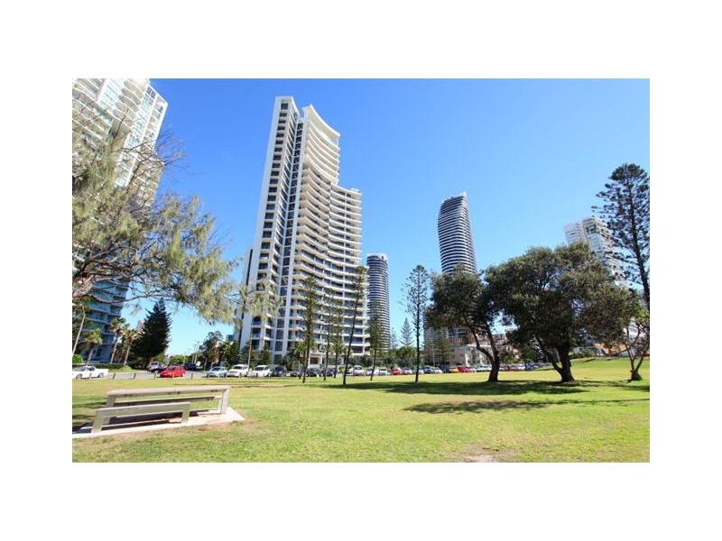 34/173 Old Burleigh Road, Broadbeach QLD 4218