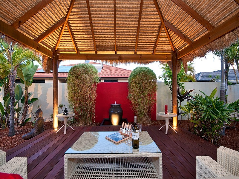 12 Ulrike Way, Benowa Waters QLD 4217