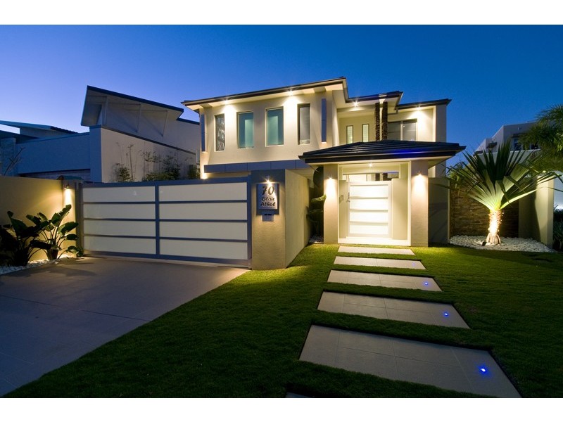 70 Blair Athol Crescent, Sorrento QLD 4217