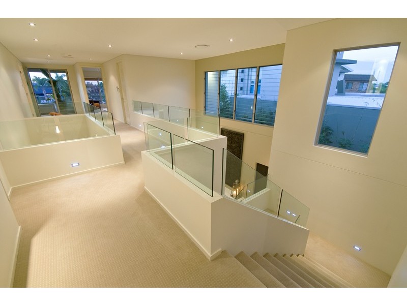 70 Blair Athol Crescent, Sorrento QLD 4217