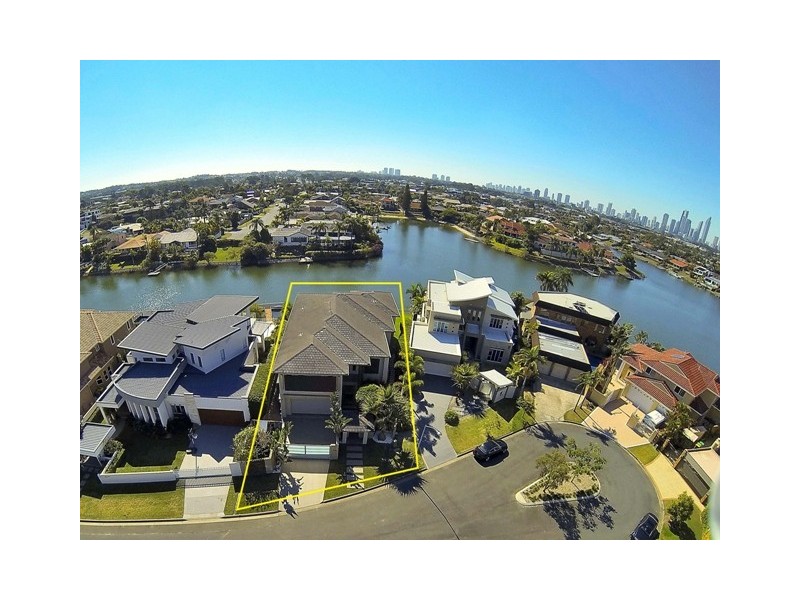 70 Blair Athol Crescent, Sorrento QLD 4217