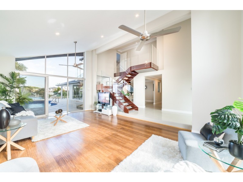68 Fitzwilliam Street, Carrara QLD 4211