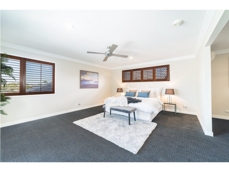 68 Fitzwilliam Street, Carrara QLD 4211