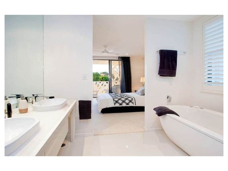 2611 The Address, Sanctuary Cove QLD 4212