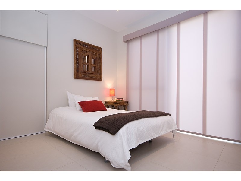 7012 Vista Drive, Royal Pines, Benowa QLD 4217