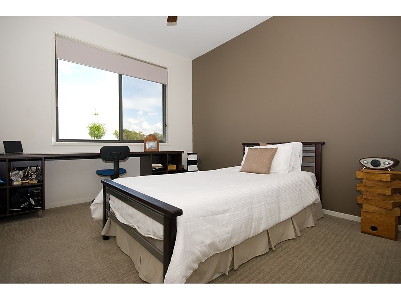 7012 Vista Drive, Royal Pines, Benowa QLD 4217