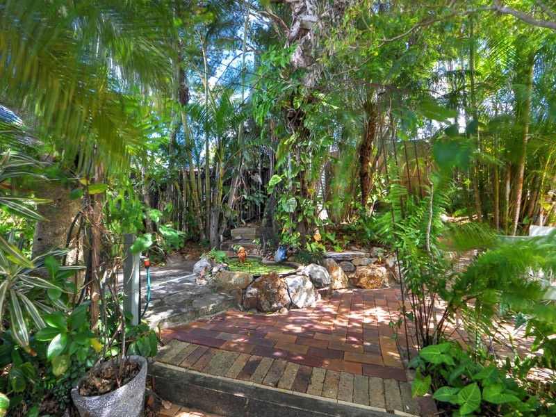 4 Harrison Court, Mudgeeraba QLD 4213