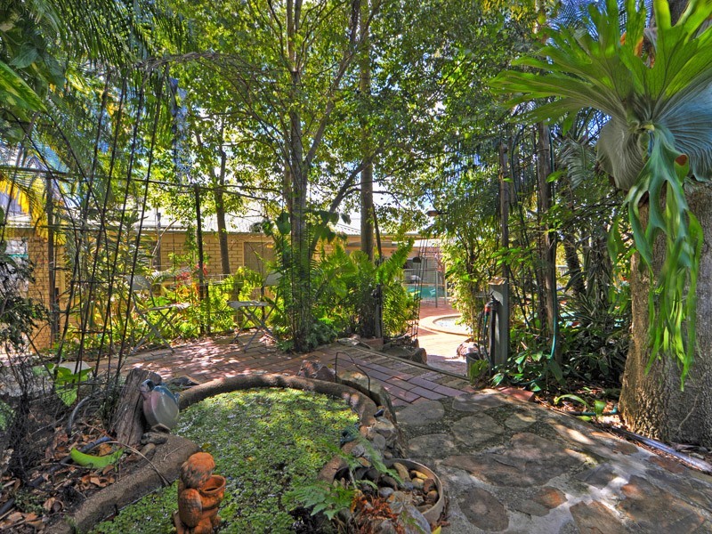 4 Harrison Court, Mudgeeraba QLD 4213