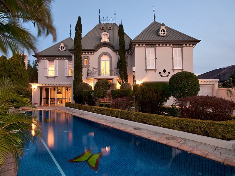 31 Buccaneer Court, Paradise Waters QLD 4217