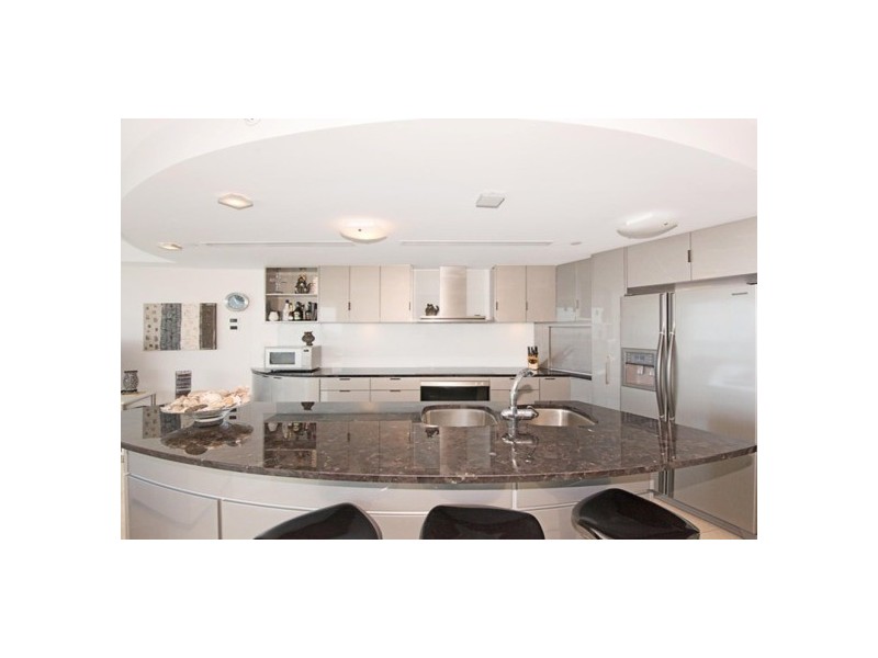 7 ‘Waterline’, 132 Old Burleigh Road, Broadbeach QLD 4218