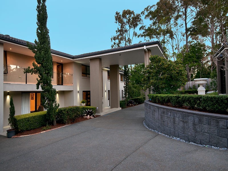 14 Midgera Street, Ashmore QLD 4214