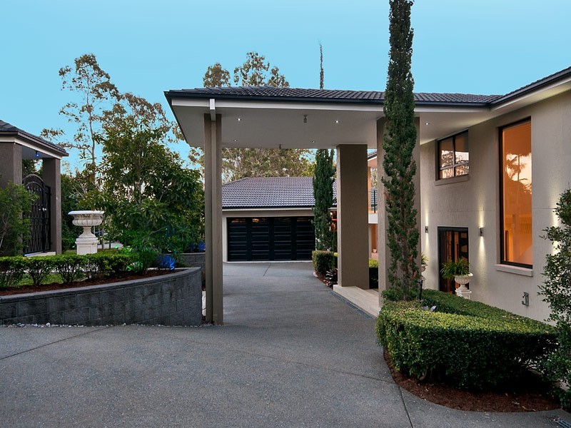 14 Midgera Street, Ashmore QLD 4214