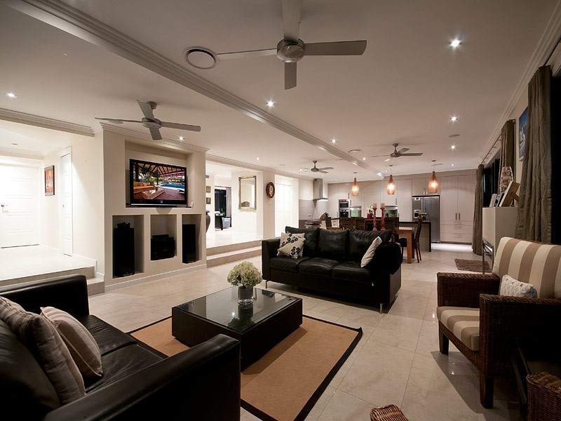 14 Midgera Street, Ashmore QLD 4214