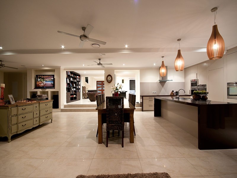 14 Midgera Street, Ashmore QLD 4214